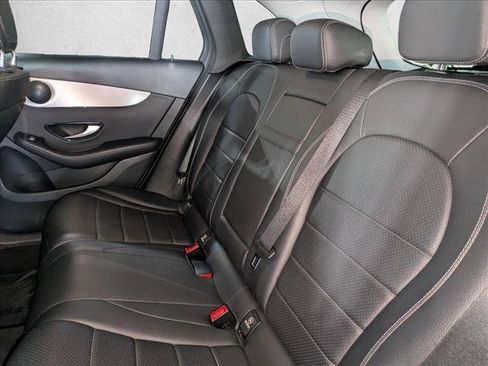 Used 2021 Mercedes-Benz GLC 300 image 17
