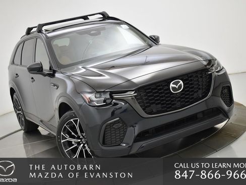 Certified 2025 MAZDA CX-70 3.3 Turbo S w/ Premium Plus AWD/4WD image 2