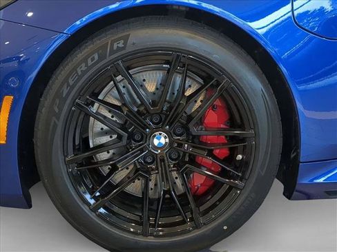 New 2026 BMW M5 Touring w/ Executive Package AWD/4WD image 9