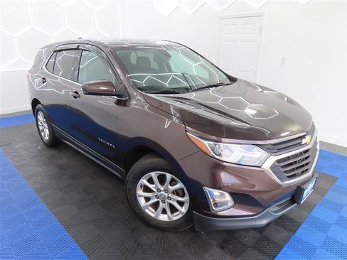Used 2020 Chevrolet Equinox LT FWD image 4