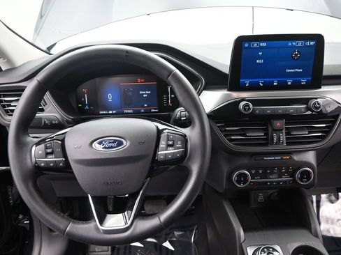 Used 2024 Ford Escape Active AWD/4WD image 34