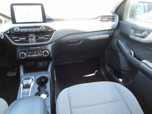 Used 2022 Ford Escape SE w/ Convenience Package FWD image 14