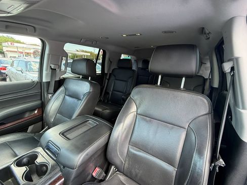 Used 2019 GMC Yukon SLT RWD image 12