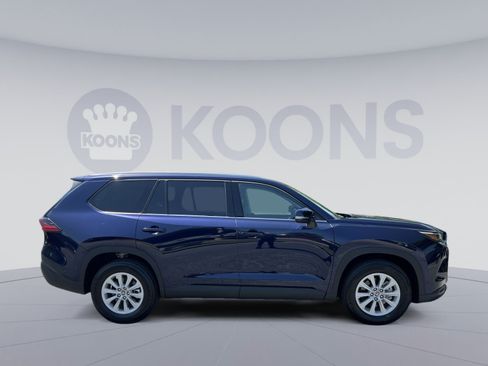 Used 2026 Toyota Grand Highlander AWD image 8