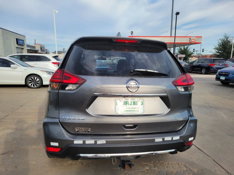 Used 2017 Nissan Rogue S FWD image 6
