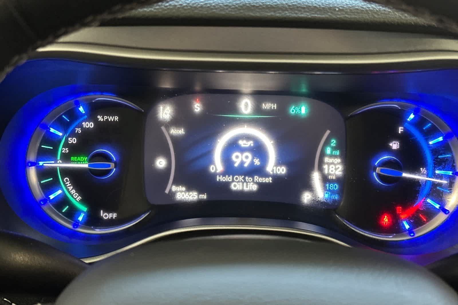 Used 2023 Chrysler Pacifica Touring-L FWD image 40