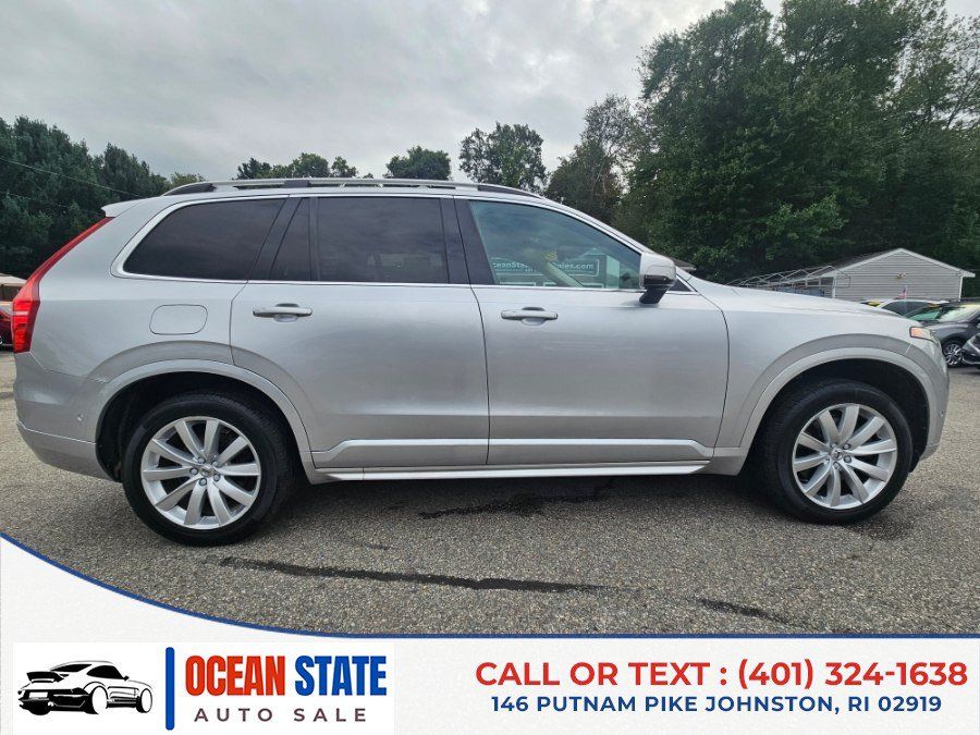 Used 2018 Volvo XC90 T5 Momentum w/ Convenience Package AWD/4WD image 6
