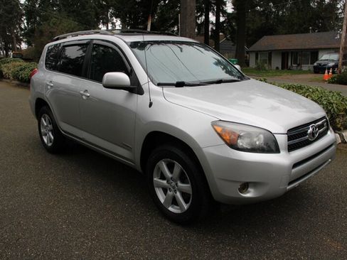 Used 2007 Toyota RAV4 Limited image 2