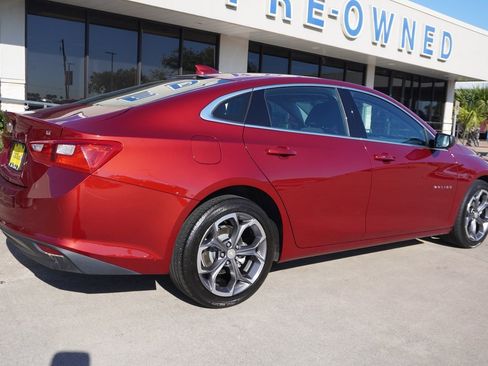 Used 2024 Chevrolet Malibu LT image 5