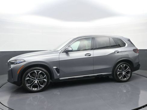 New 2026 BMW X5 xDrive40i AWD/4WD image 4