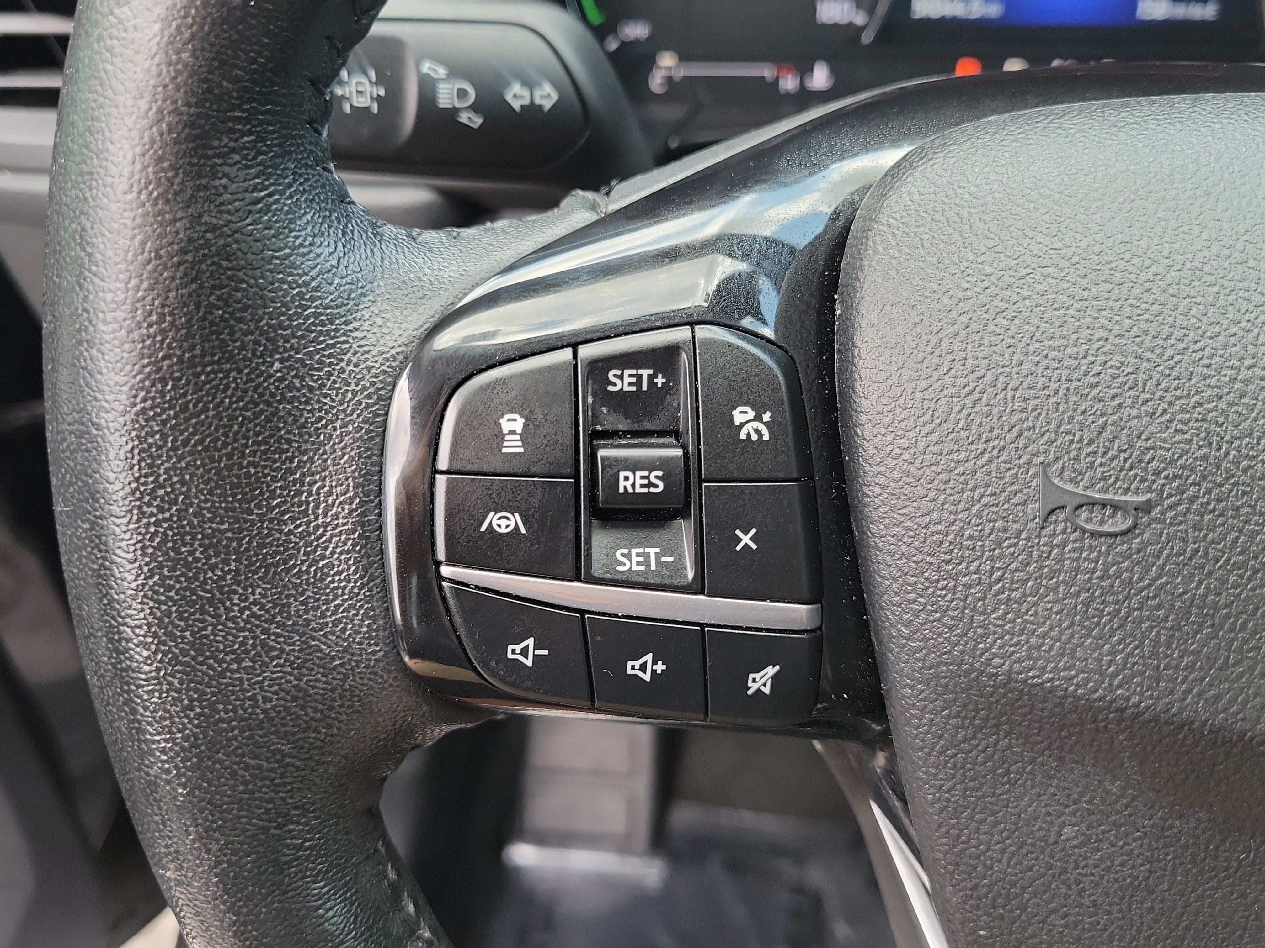 Certified 2021 Ford Escape SE w/ SE Sport Appearance Package FWD image 25