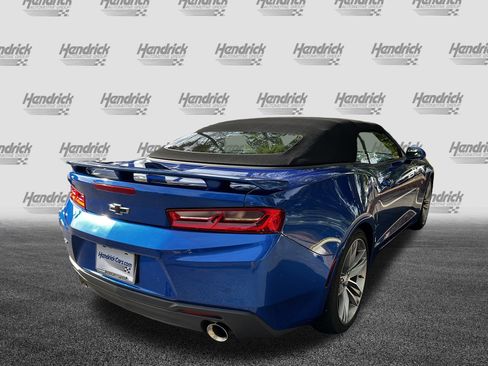 Used 2018 Chevrolet Camaro LT image 9