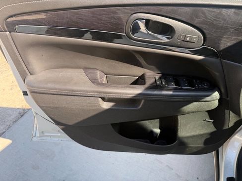 Used 2015 Buick Enclave Premium w/ Experience Buick Package image 15