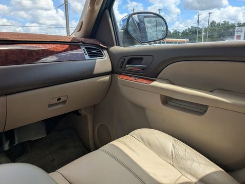 Used 2013 Chevrolet Tahoe LT w/ All-Star Edition AWD/4WD image 13