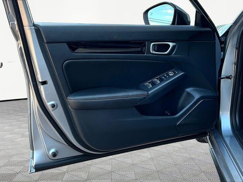 Used 2023 Honda Civic EX-L image 19
