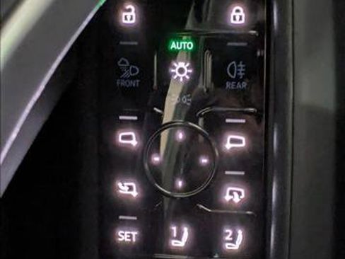 Certified 2025 Audi Q5 Premium w/ Convenience Package image 18