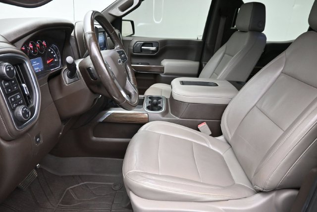 Used 2019 Chevrolet Silverado 1500 RST AWD/4WD image 16