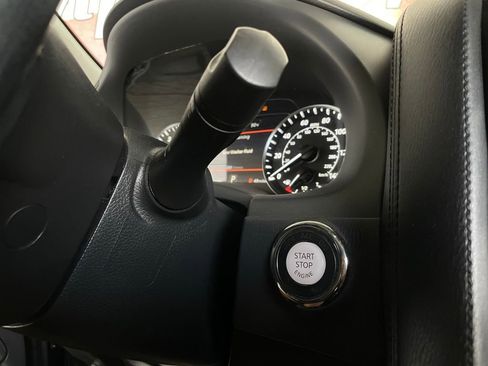 Used 2021 Nissan Armada SL w/ Captain's Chairs Package image 38