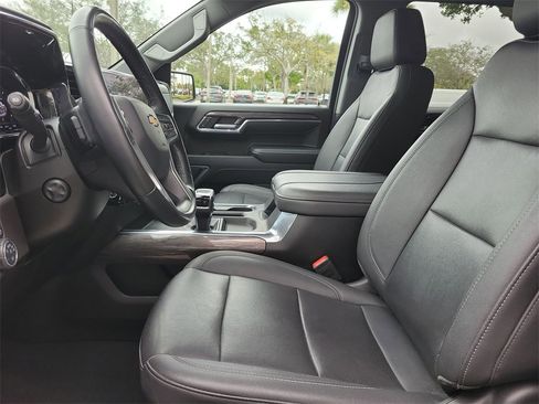Used 2024 Chevrolet Silverado 1500 LTZ image 21