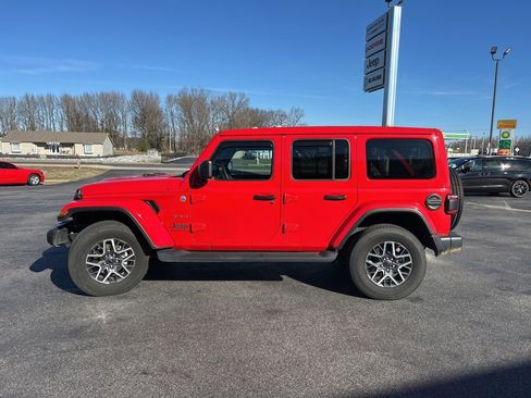 Used 2024 Jeep Wrangler Sahara w/ Safety Group image 7