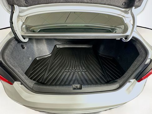 Used 2020 Honda Accord LX image 26