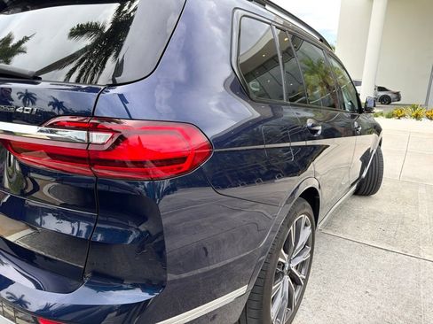 Used 2021 BMW X7 xDrive40i w/ Premium Package AWD/4WD image 5