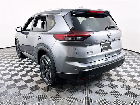 Certified 2024 Nissan Rogue SV w/ SV Premium Package image 21