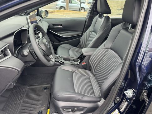 New 2025 Toyota Corolla XSE image 2