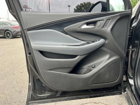 Used 2020 Buick Envision Essence FWD image 10