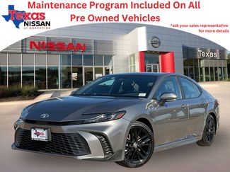 Used 2025 Toyota Camry SE video 1