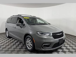 Used 2022 Chrysler Pacifica Touring-L FWD 360° Tour