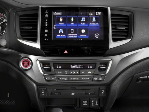 Used 2017 Honda Pilot EX-L image 10