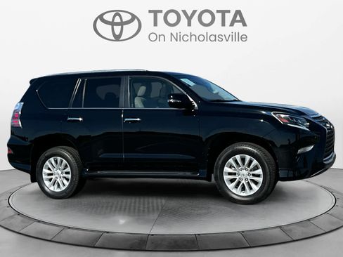 Used 2023 Lexus GX 460 Premium w/ Premium Package AWD/4WD image 6