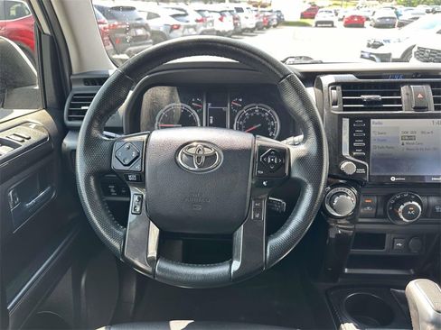 Used 2024 Toyota 4Runner TRD Off-Road Premium image 12