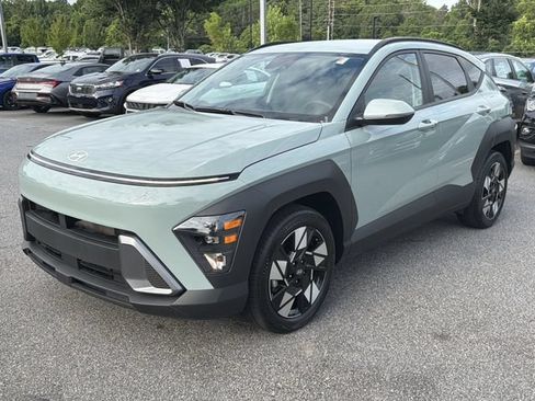 Certified 2025 Hyundai Kona SEL FWD image 6
