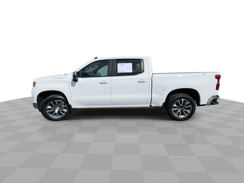 Certified 2025 Chevrolet Silverado 1500 LT w/ Leather Package AWD/4WD image 5