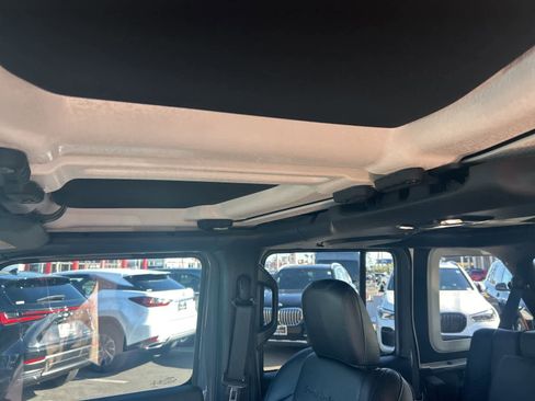 Used 2023 Jeep Wrangler Sahara w/ Cold Weather Group AWD/4WD image 25