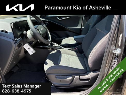 New 2026 Kia Niro LX FWD image 16