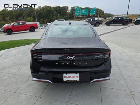 New 2026 Hyundai Sonata SEL image 7