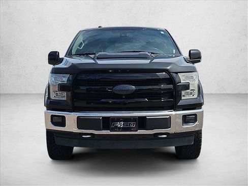 Used 2017 Ford F150 Lariat w/ Equipment Group 502A Luxury AWD/4WD image 2