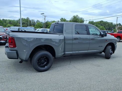 New 2026 RAM 3500 Laramie AWD/4WD image 3