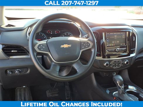 Used 2021 Chevrolet Traverse LS image 14