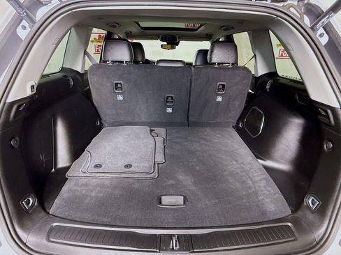 Used 2023 Jeep Grand Cherokee 4WD 4xe image 31