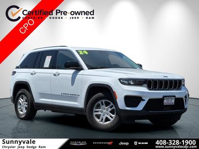 Used 2024 Jeep Grand Cherokee Laredo