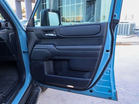 Used 2025 Toyota Land Cruiser image 37