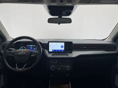 Used 2023 Ford Maverick Lariat w/ Lariat Luxury Package image 6