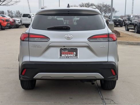 Certified 2026 Toyota Corolla Cross XLE w/ Convenience Package image 7