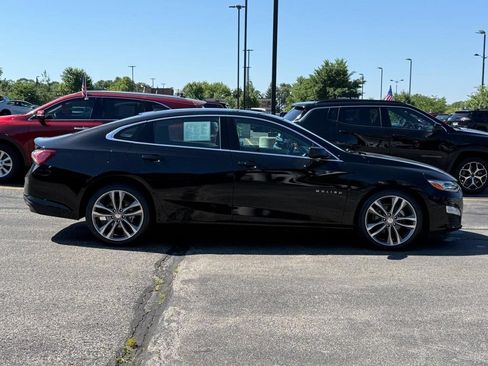 Used 2024 Chevrolet Malibu LT FWD image 2