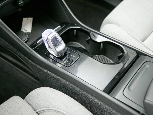 Used 2023 Volvo C40 P8 Recharge Ultimate w/ Protection Package Premier AWD/4WD image 16