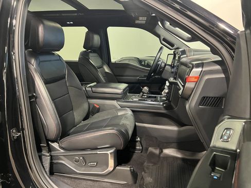 Used 2025 Ford F150 Raptor image 38